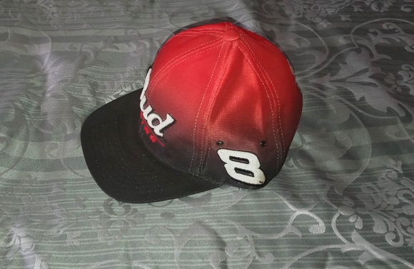 NFL and NBA snapbacks pre-owned still in good cond - Picture 13 of 16